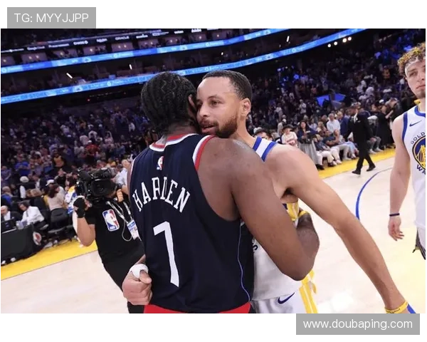 科尔公布球队训练首发阵容库里波杰姆巴特勒追梦霍福德领衔出战